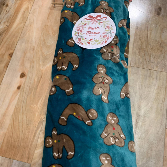 Christmas Gingerbread Man Plush Yoga Throw Plush Oversized Blanket Holiday brown - Picture 4 of 9